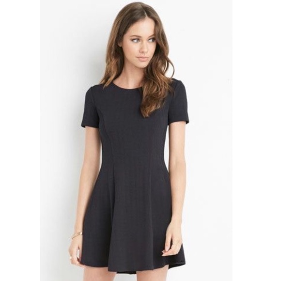 Dresses & Skirts - Fit and Flare Textured Skater Dress